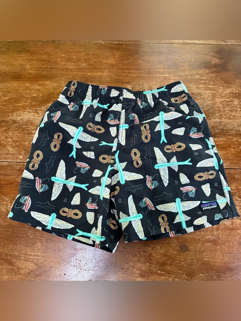 Patagonia Kids’ Baggies 5” Shorts Lined Black with Flying Fish Fly Fish Ties